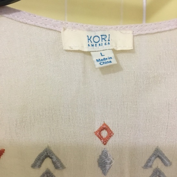 kori america desert vibes embroidered crochet macrame fringe kimono vest - Picture 12 of 15